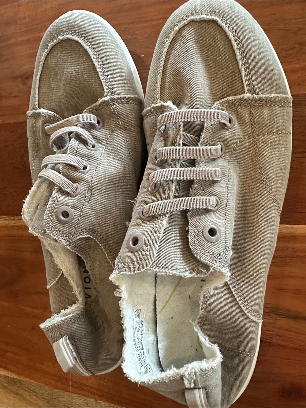 Vionic Beach Casual Canvas Sneakers in Khaki - Picture 2 of 4